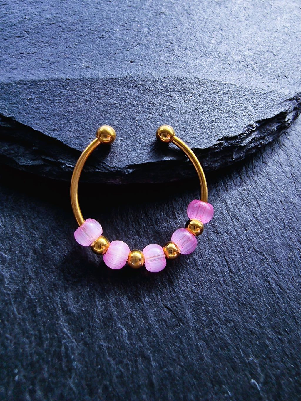 Anti-Stress-Ring „Rosalie“ • Drehbarer Fidget Ring aus Edelstahl in Gold, Silber & Roségold • Verstellbarer Ring mit rosa Perlen • Geschenk