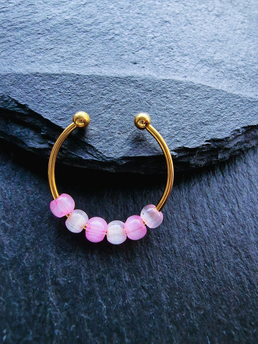 Anti-Stress-Ring „Rosalie“ • Drehbarer Fidget Ring aus Edelstahl in Gold, Silber & Roségold • Verstellbarer Ring mit rosa Perlen • Geschenk