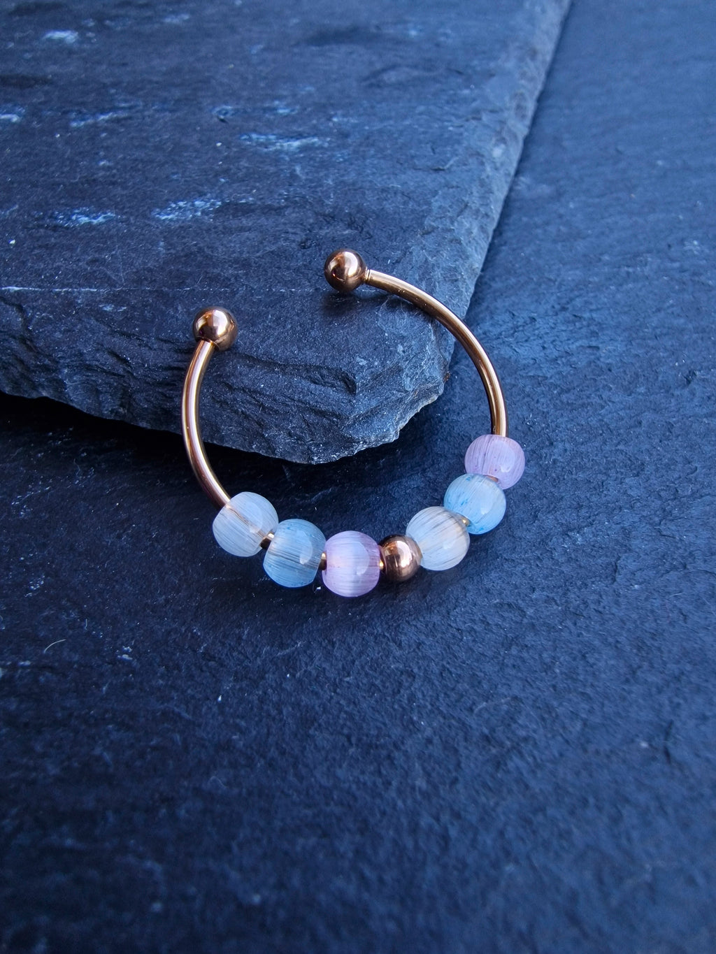 Bague anti-stress « Aurora » • Bague Fidget réglable pour femme • Bague d'anxiété • Perles en verre œil de chat • Idée cadeau pour elle • JoJos Presents