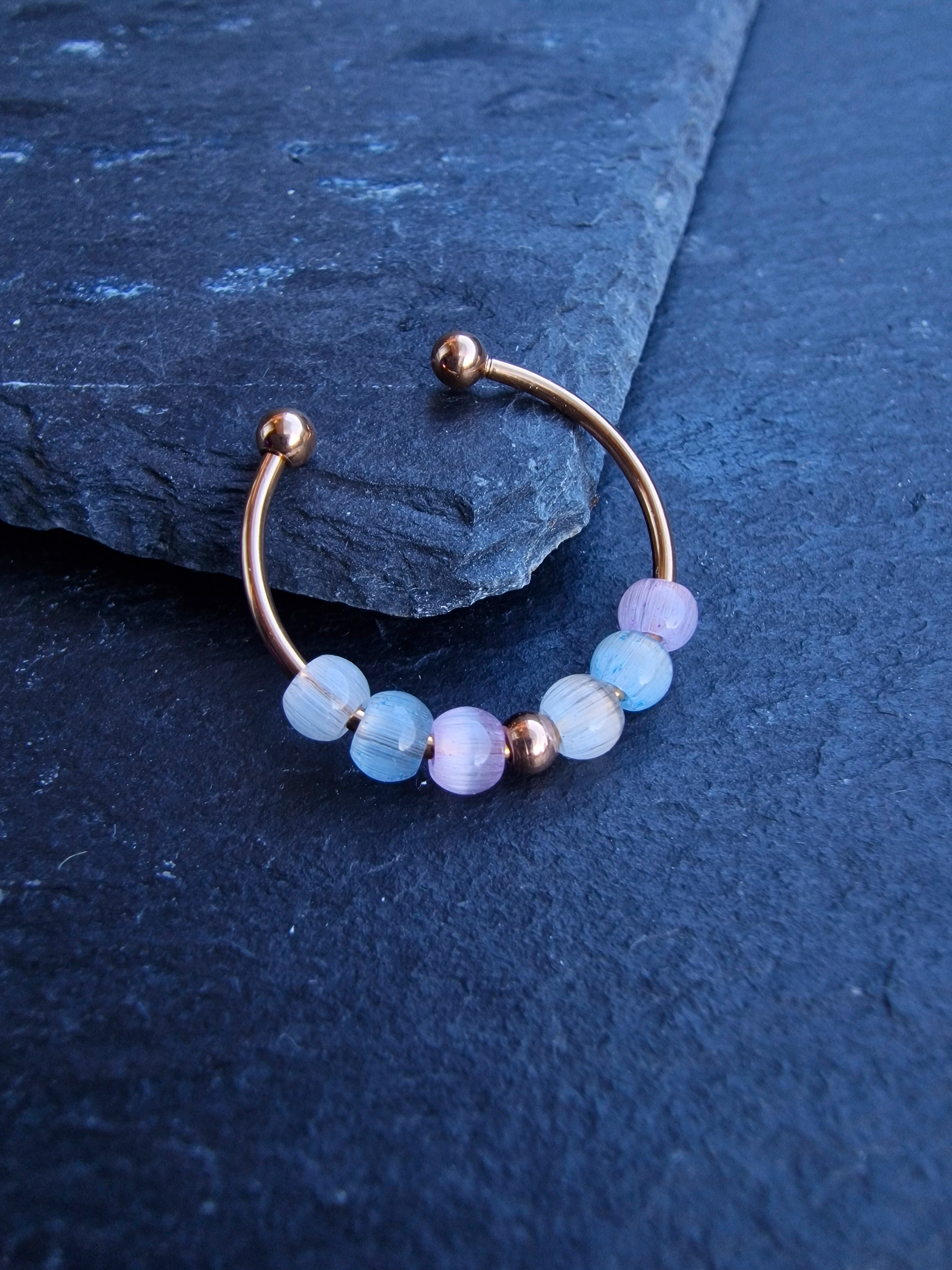 Bague anti-stress « Aurora » • Bague Fidget réglable pour femme • Bague d'anxiété • Perles en verre œil de chat • Idée cadeau pour elle • JoJos Presents