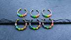 Bague anti-stress colorée avec perles arc-en-ciel – bague ludique et divertissante réglable pour la vie quotidienne ou l'école | Kalea