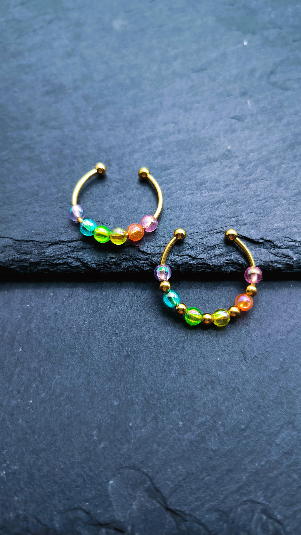 Bunter Fidget Ring mit Regenbogenperlen – verstellbarer Spiel- & Beschäftigungsring für Alltag oder  Schule | Kalea