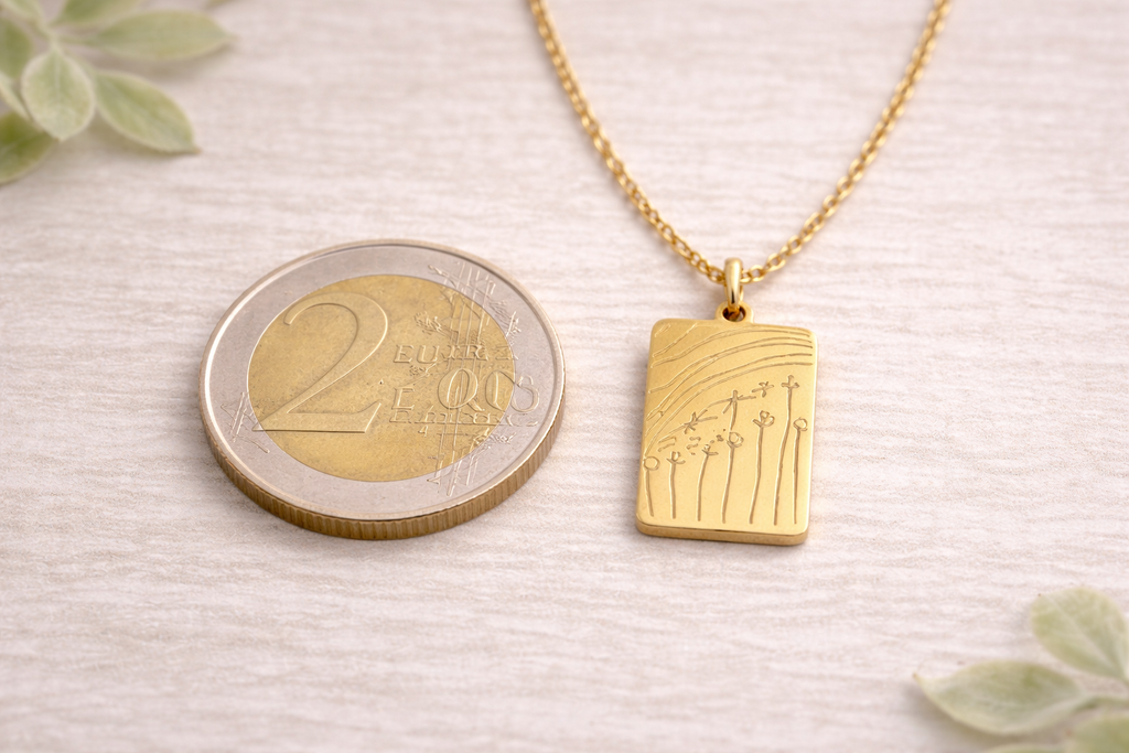 Personalized Necklace Child Drawing – Kinderzeichnung Gravur Kette Geschenk für Mama | Individueller Anhänger 15x22mm | Erinnerungskette