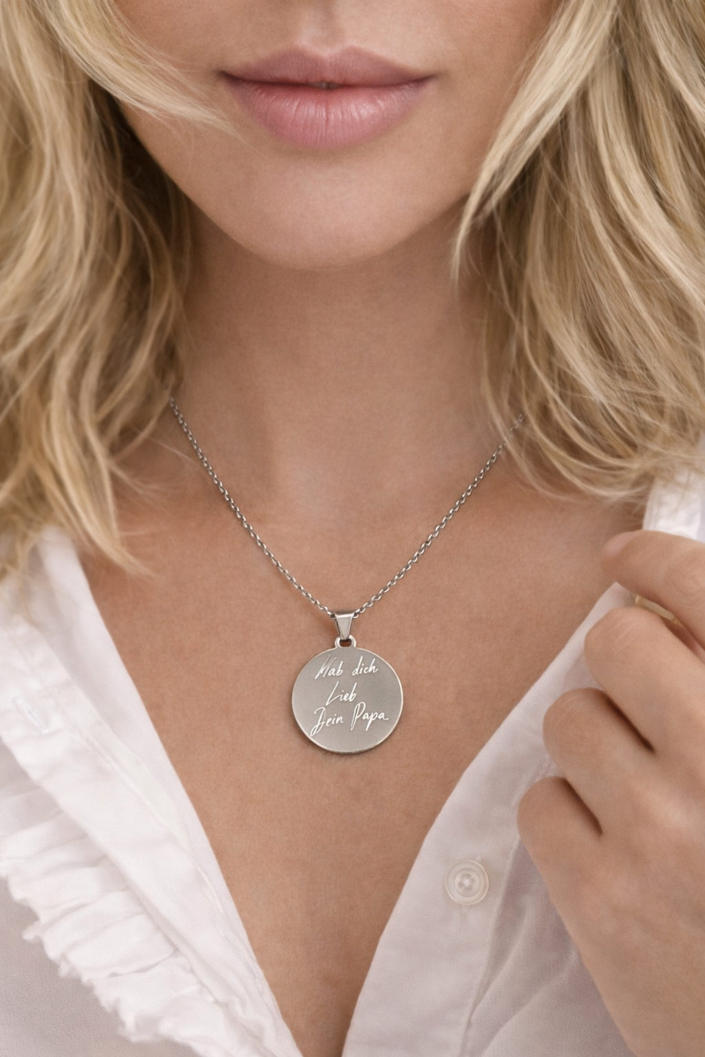 Halskette mit echter Handschrift | Schmuck mit gravierter Handschrift | Individueller Anhänger 22mm | Erinnerungskette | Gedenkkette