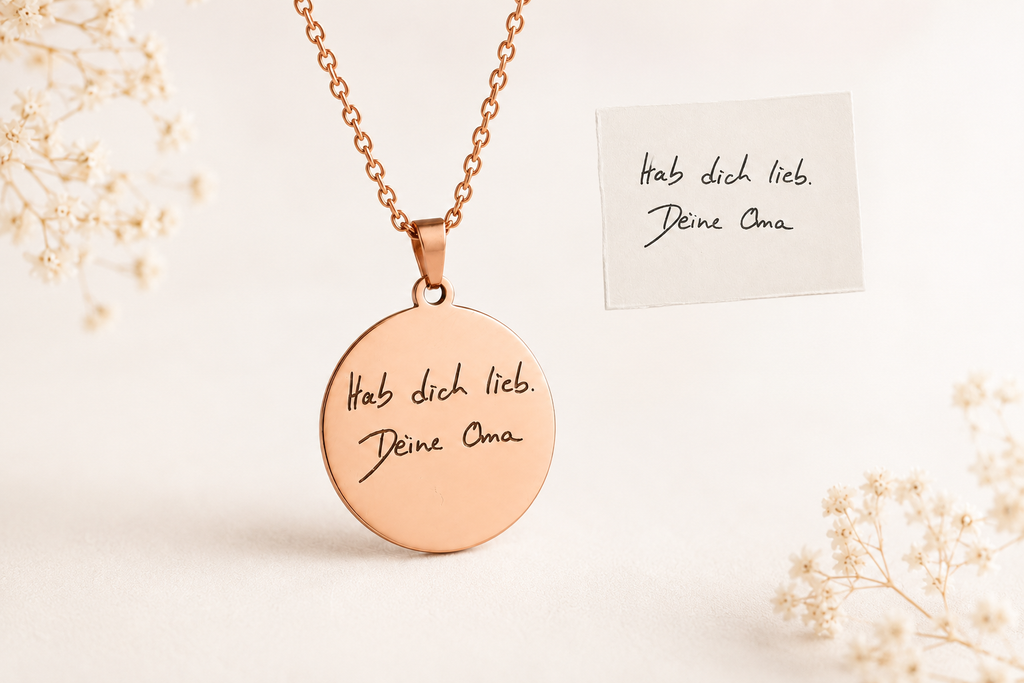 Halskette mit echter Handschrift | Schmuck mit gravierter Handschrift | Individueller Anhänger 22mm | Erinnerungskette | Gedenkkette