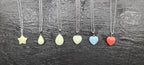 Chaîne lumineuse phosphorescente • Collier en argent avec pendentif lumineux • JoJos Presents