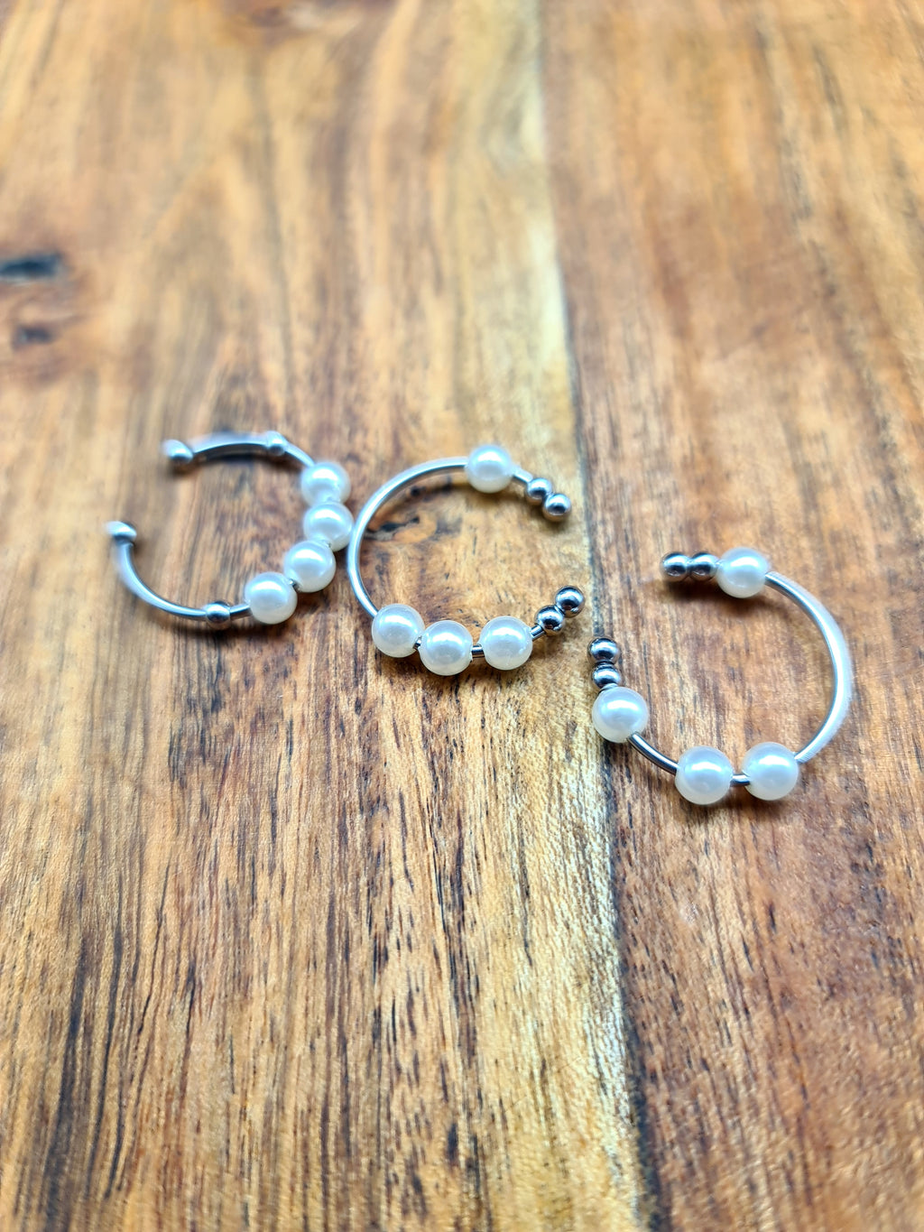 Anti-Stress-Ring „Luna“ • Verstellbarer Perlenring Damen • Anxiety Ring • Geschenkidee für Sie • Entspannungsschmuck • Brautjungfern